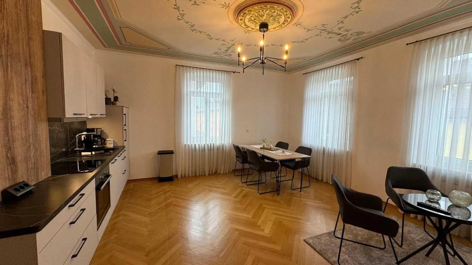 אמברג Aus-Zeit Apartments